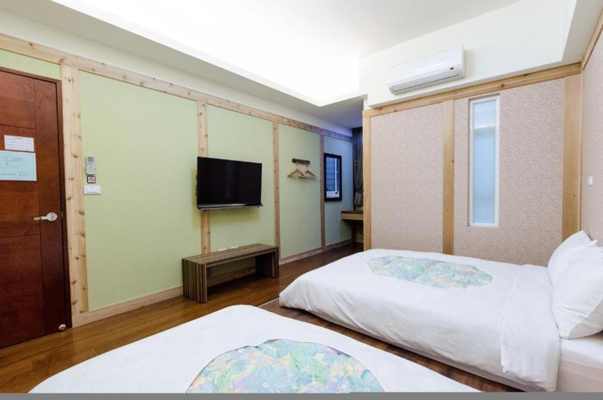 ไท่ถุง ฟรีโฮม เบดแอนด์เบรคฟาสต์ Apartment Taitung ห้อง รูปภาพ