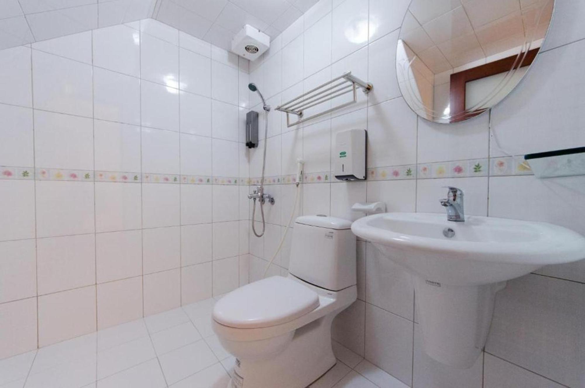 ไท่ถุง ฟรีโฮม เบดแอนด์เบรคฟาสต์ Apartment Taitung ภายนอก รูปภาพ