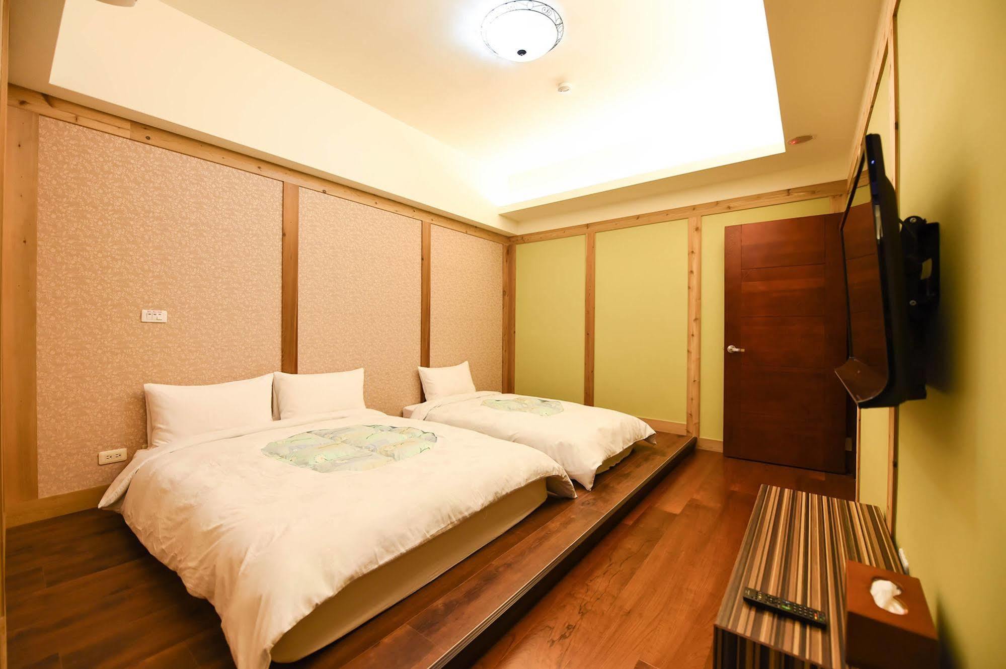ไท่ถุง ฟรีโฮม เบดแอนด์เบรคฟาสต์ Apartment Taitung ภายนอก รูปภาพ