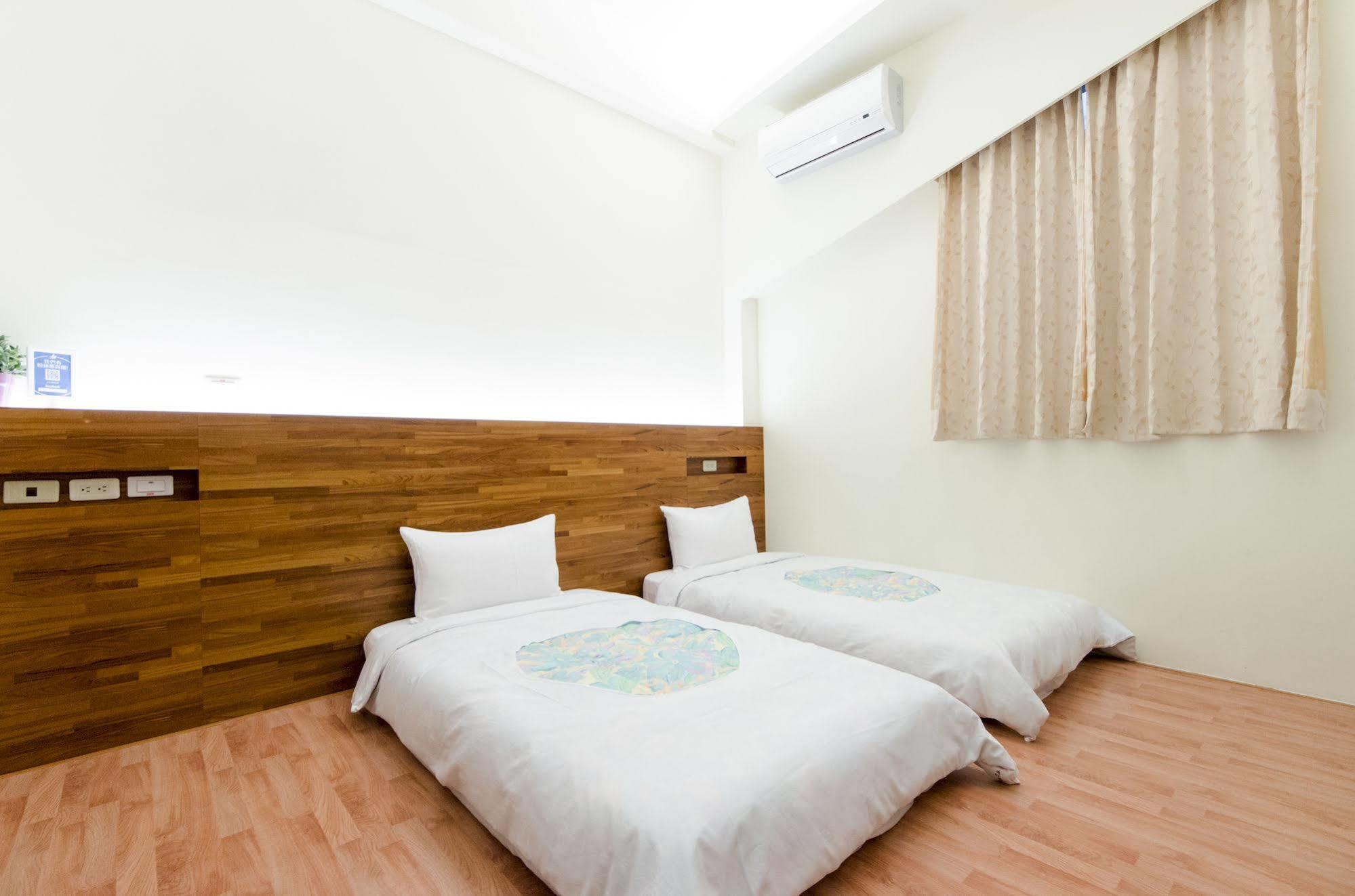 ไท่ถุง ฟรีโฮม เบดแอนด์เบรคฟาสต์ Apartment Taitung ภายนอก รูปภาพ